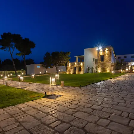 Отель Masseria Baroni Di Montesardo