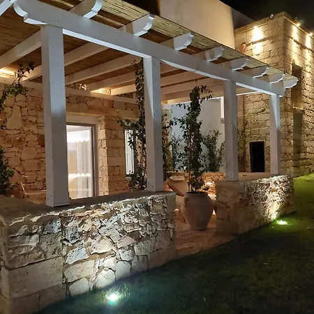 Masseria Baroni Di Montesardo Hotel 4*