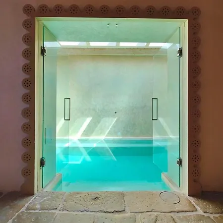 Hotel Masseria Baroni Di Montesardo 4*